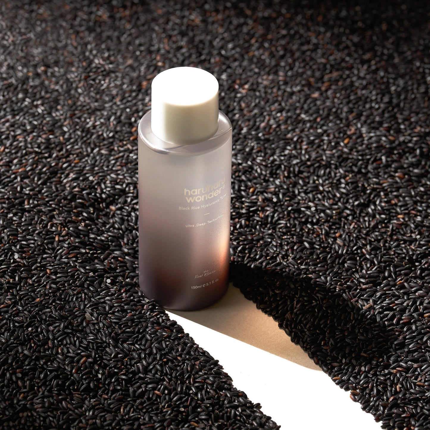 Wonder Black Rice Hyaluronic Toner 300ml in black rice
