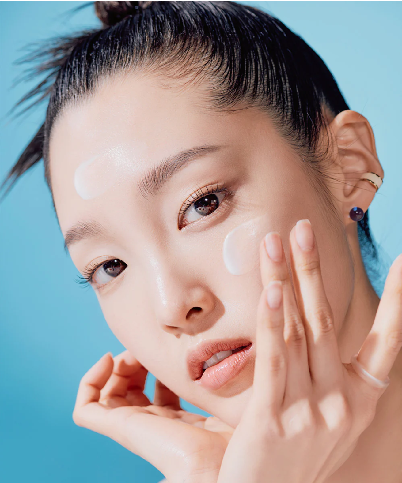 SPF50+ Pa++++ powerful UV protection