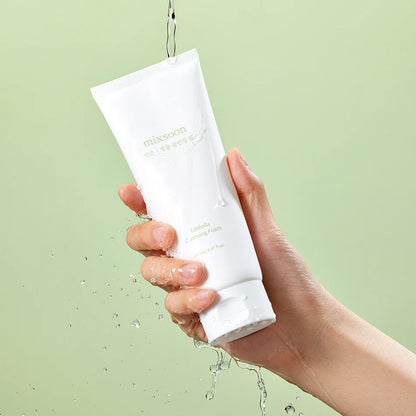Hand Holding Mixsoon Centella Cleansing Foam 150ml