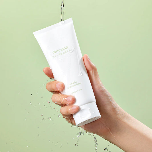 Hand Holding Mixsoon Centella Cleansing Foam 150ml